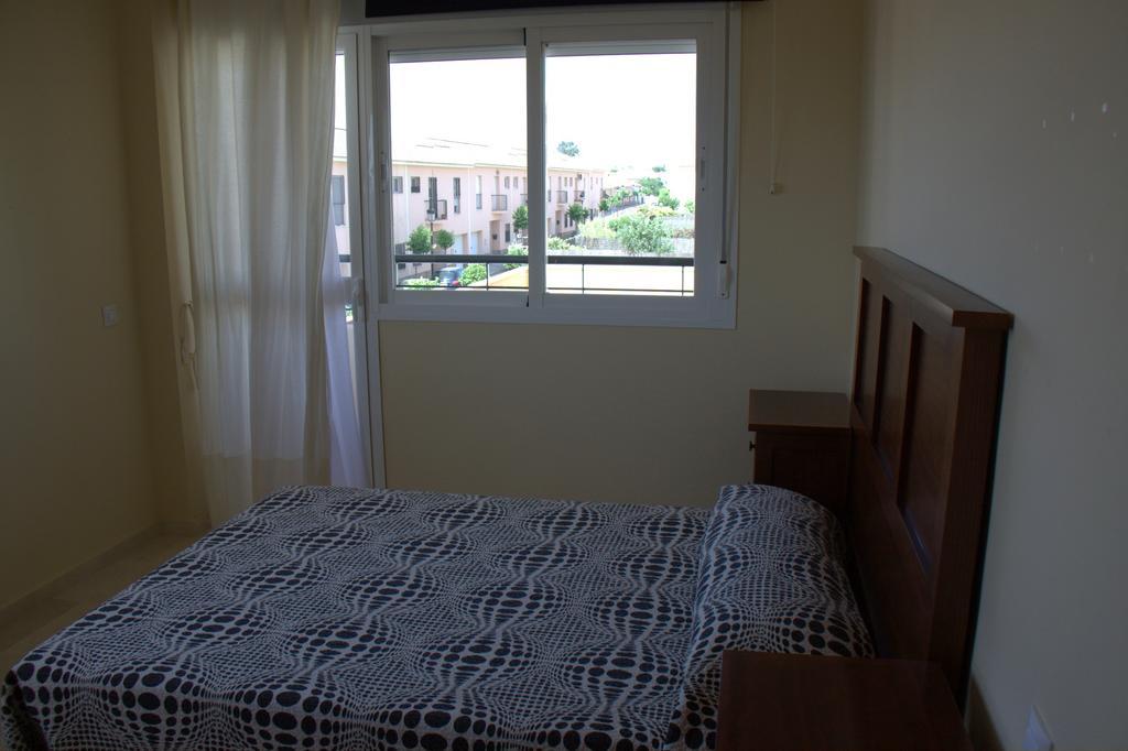 Apartamentos Turisticos Los Girasoles Espartinas Szoba fotó