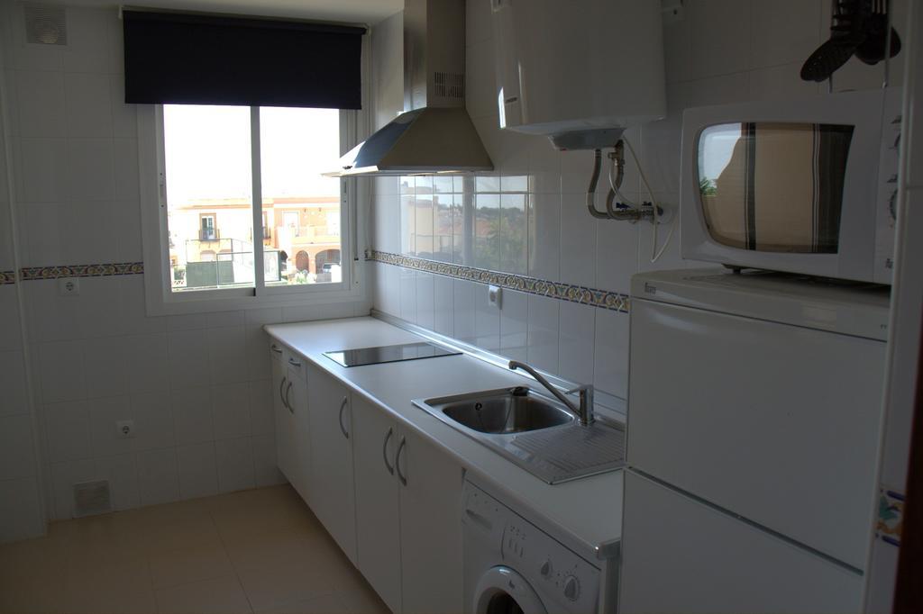 Apartamentos Turisticos Los Girasoles Espartinas Szoba fotó