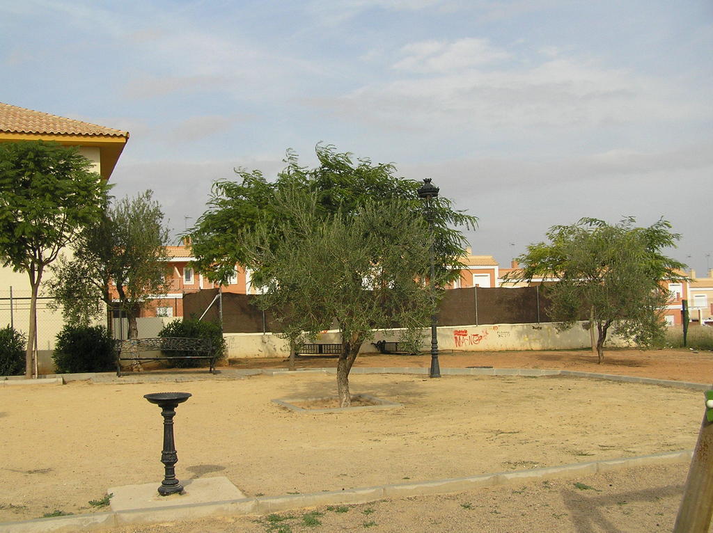 Apartamentos Turisticos Los Girasoles Espartinas Kültér fotó